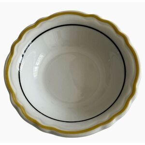 Vintage Sterling Vitrified China East Liverpool Ohio‎ Scalloped Berry Fruit Bowl